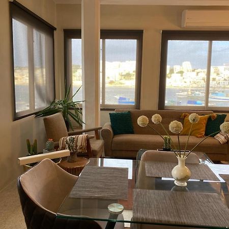 شقة A Sea View Maisonette Right On The Waters Edge. خليج سانت بول المظهر الخارجي الصورة