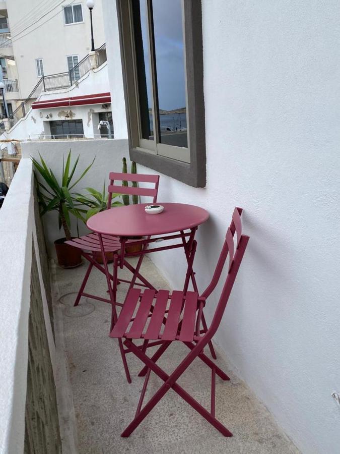 شقة A Sea View Maisonette Right On The Waters Edge. خليج سانت بول المظهر الخارجي الصورة